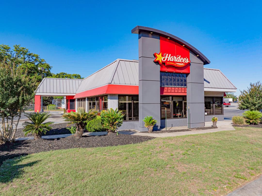 Image of Hardee’s Property