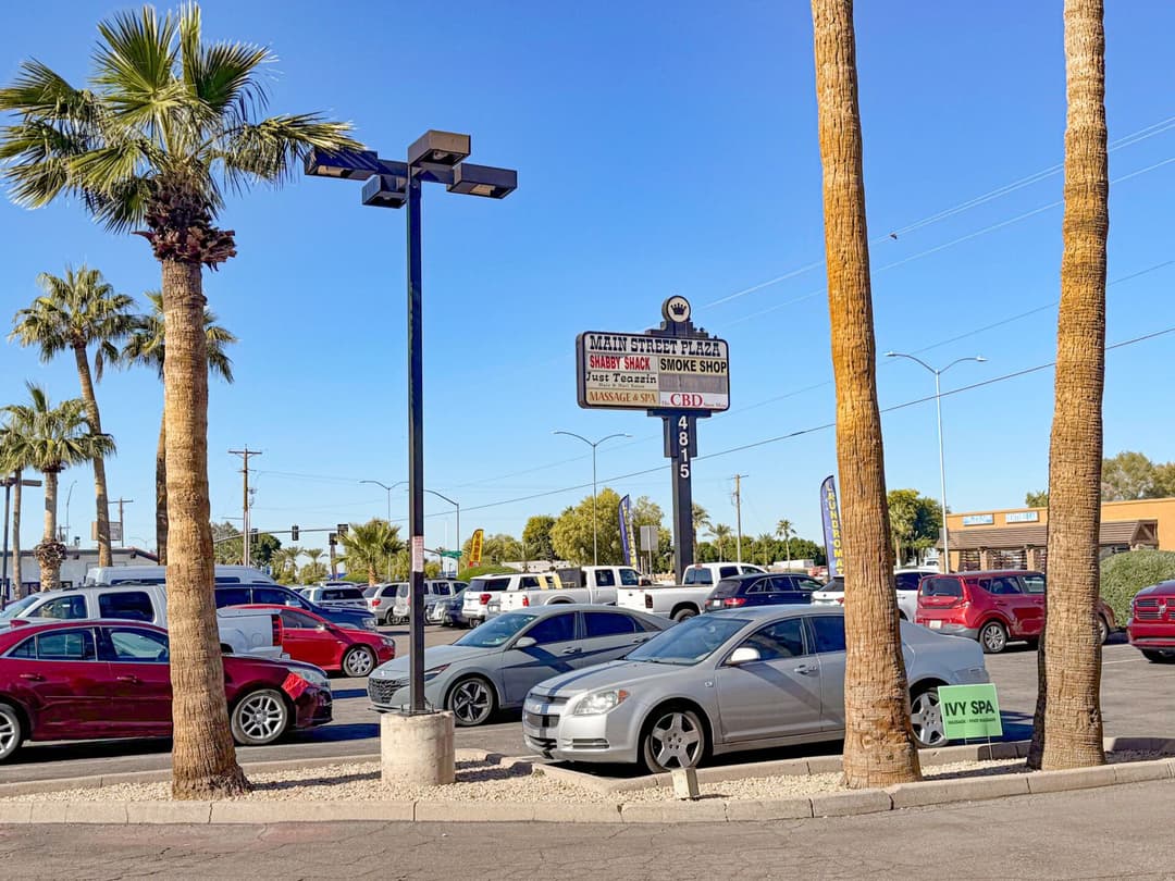 Image of Main Street Plaza Property