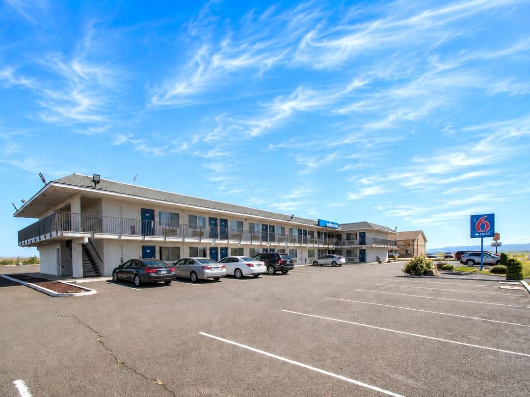 Image of Motel 6 Property