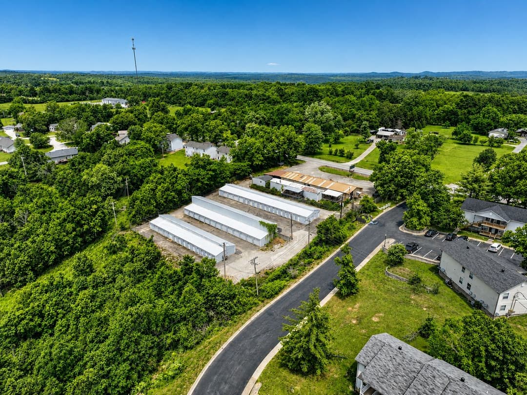 Image of Silverback Storage Portfolio Property