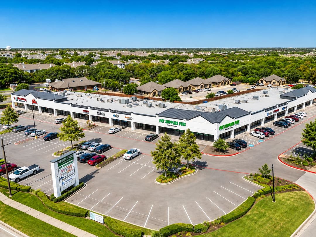 Image of Vista Park Shopping Center Property