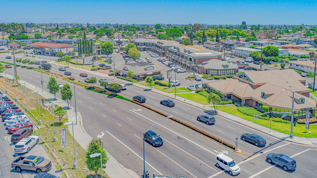 Image of West Downey Plaza Property