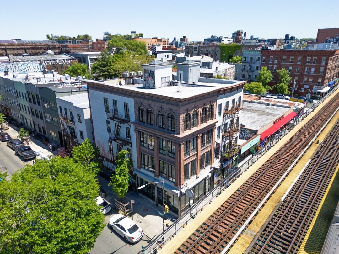 Image of 861 Broadway Property