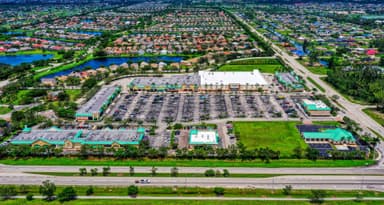 Matthews™ Sources Retail Acquisition Opportunity for Buyer in Cape Coral image