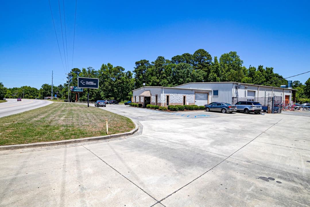 Image of Classic Collision Portfolio Property