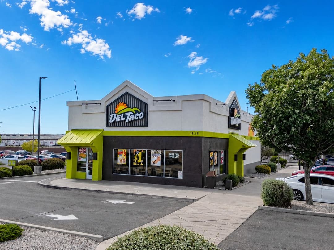 Image of Del Taco Property