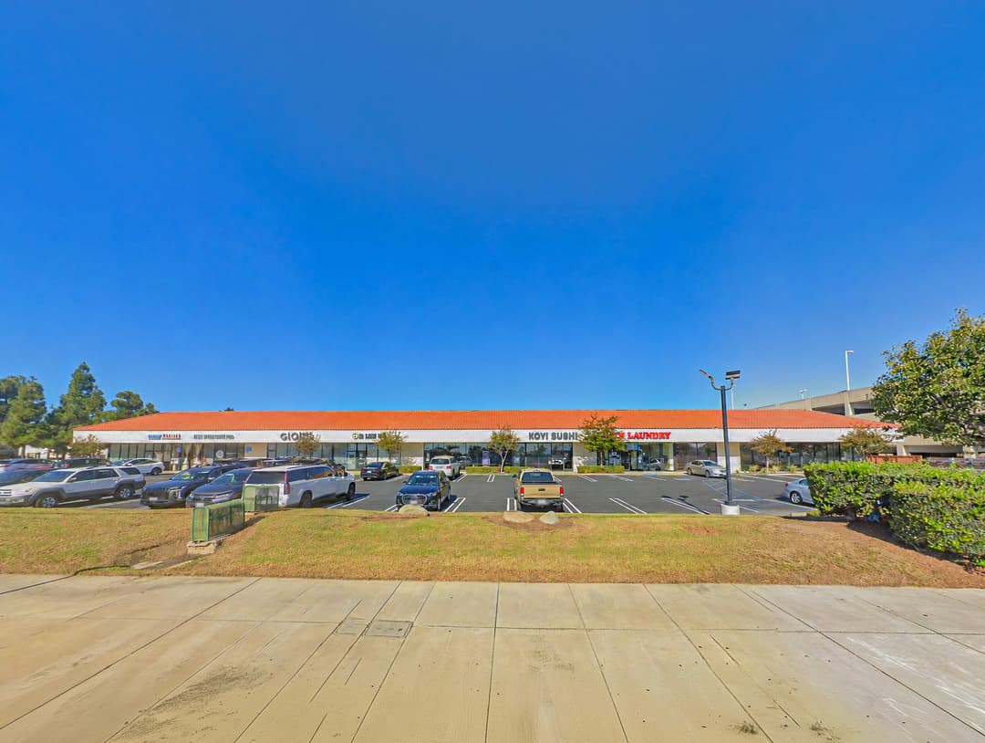 Image of Newport Mesa Plaza Property