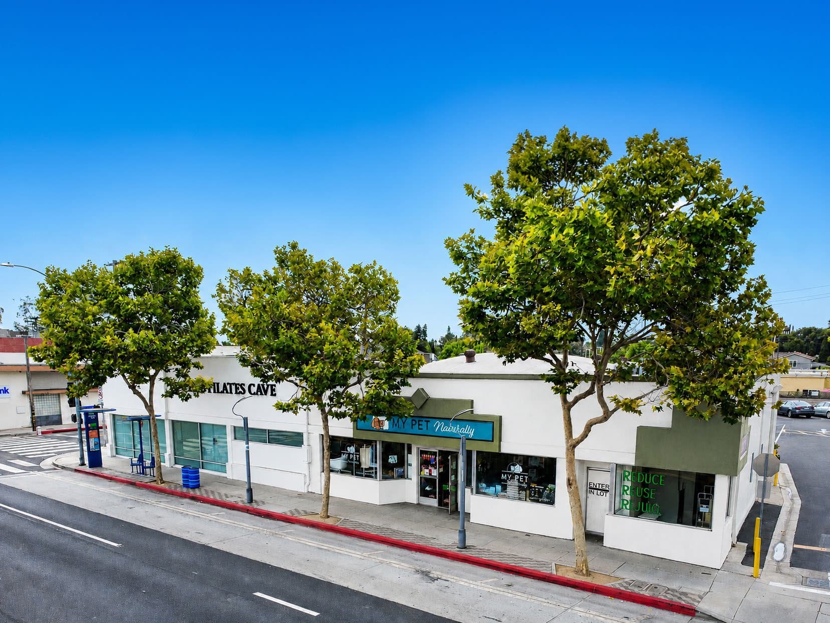 Aerial view of Pico Shopping Center, a Trader Joe's anchored shopping center in Santa Monica sold by Matthews™