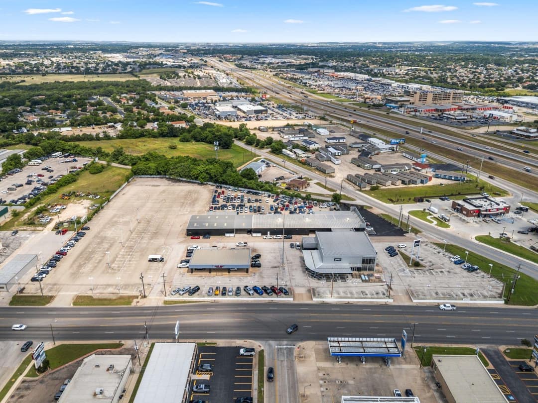Image of IOS Yard Property