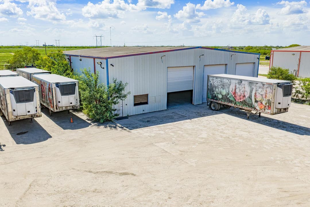 Image of 4415 N Expressway 281 Property