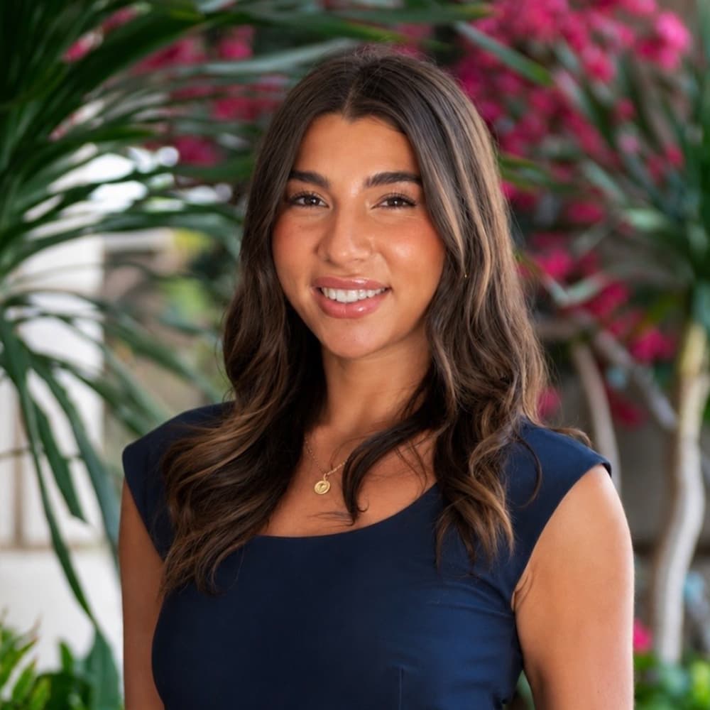 Image of Bella Santos