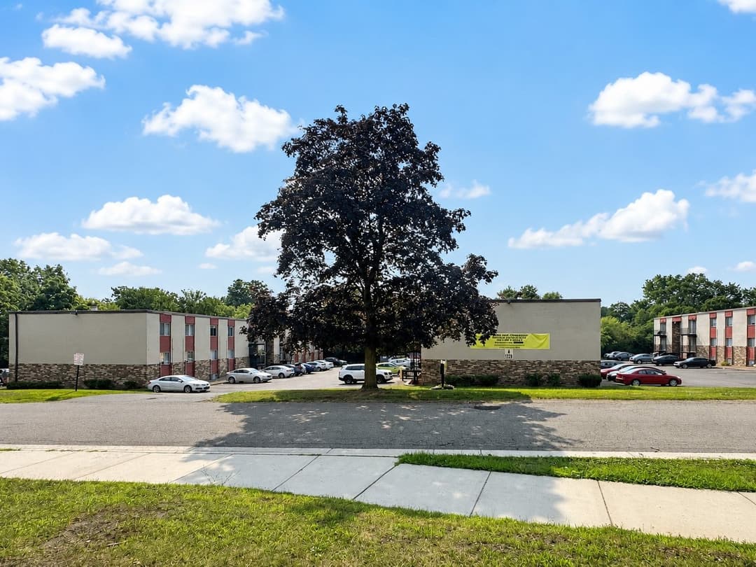 Image of Bronco Apartments Property