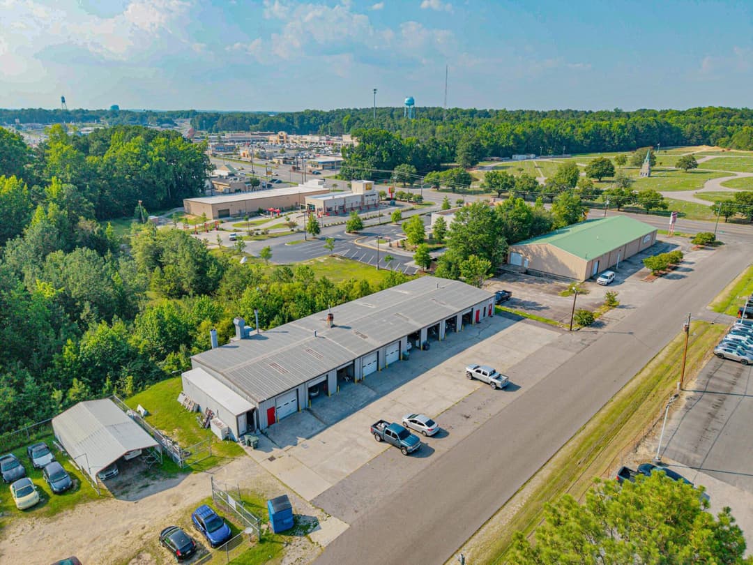 Image of Sandhills Collision Center of Rockingham Property