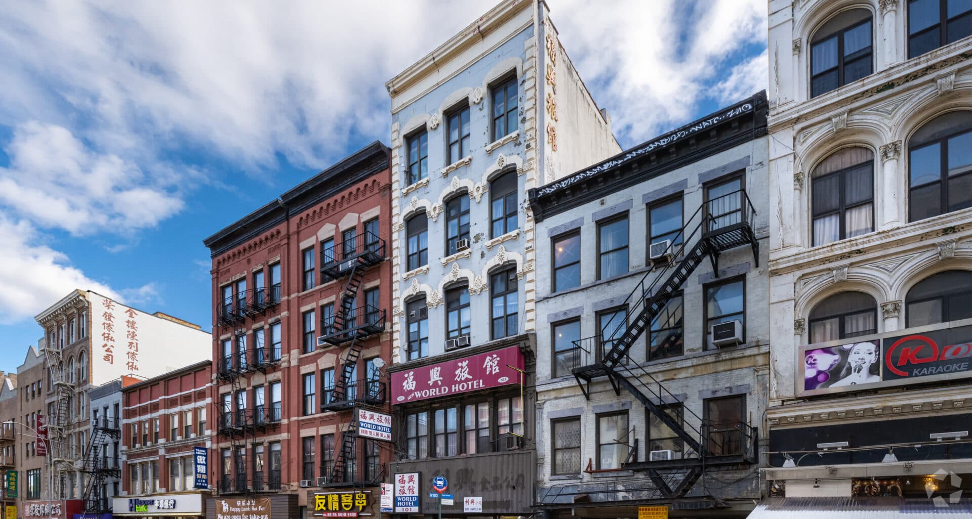 101 Bowery, a five-story Manhattan SRO hospitality asset in Chinatown sold by Matthews™