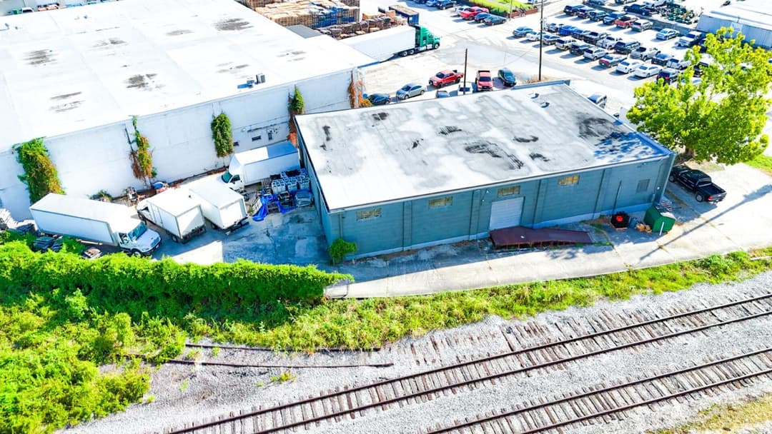 Image of 1340 Hahlo St Property