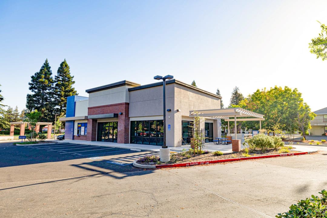 Image of 1561 Corporate Way Property