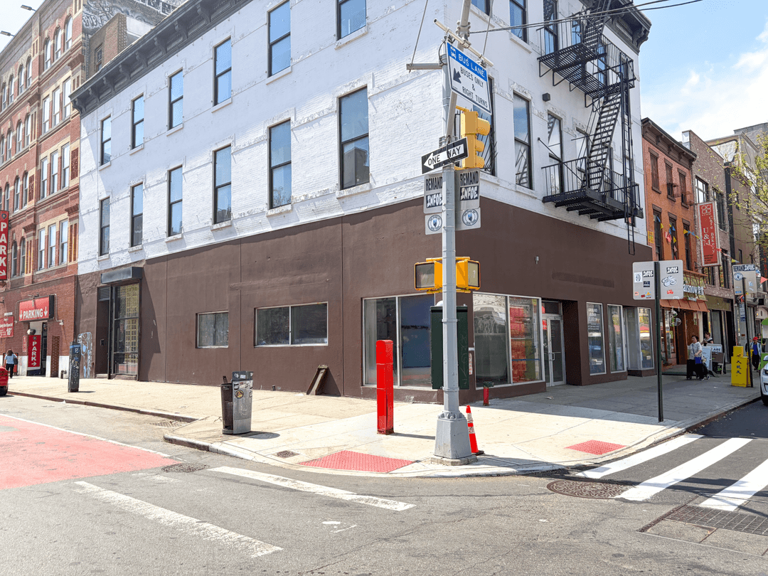 Image of 307 Grand Street Property