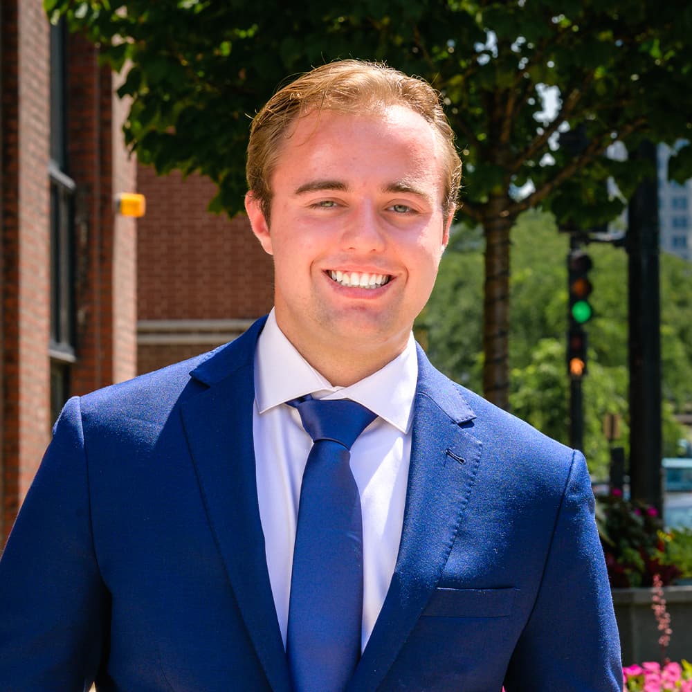 Image of Josh Leonard