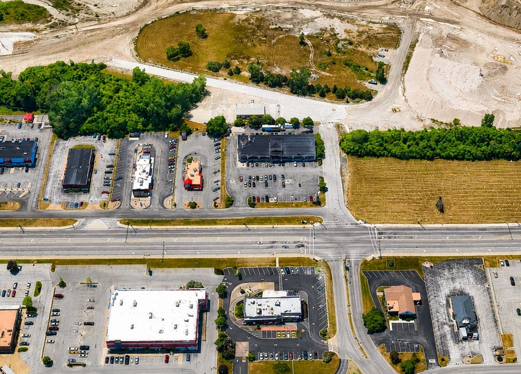 Image of Commerce Plaza Property