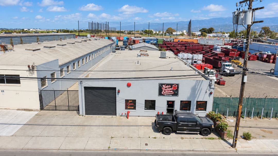Image of 2420 Davis Street Property