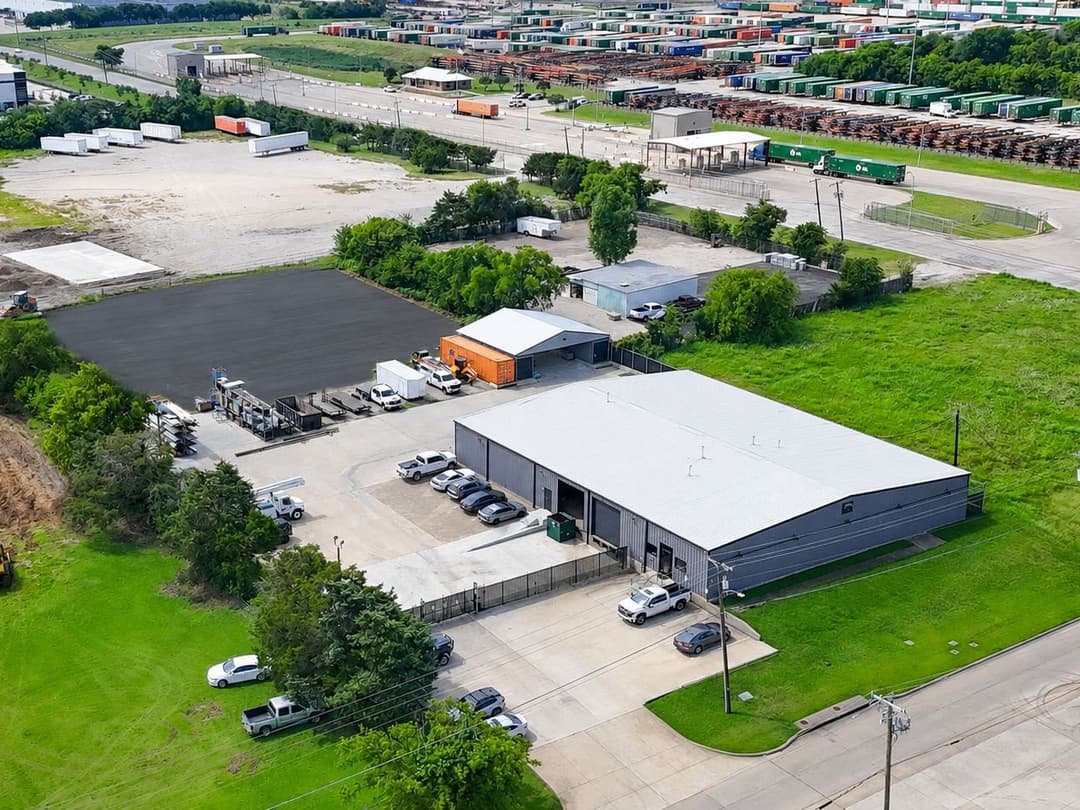 Image of IOS Facility For Lease Property