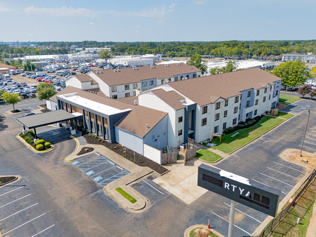 Image of Comfort Inn & Suites & Mainstay Suites Property