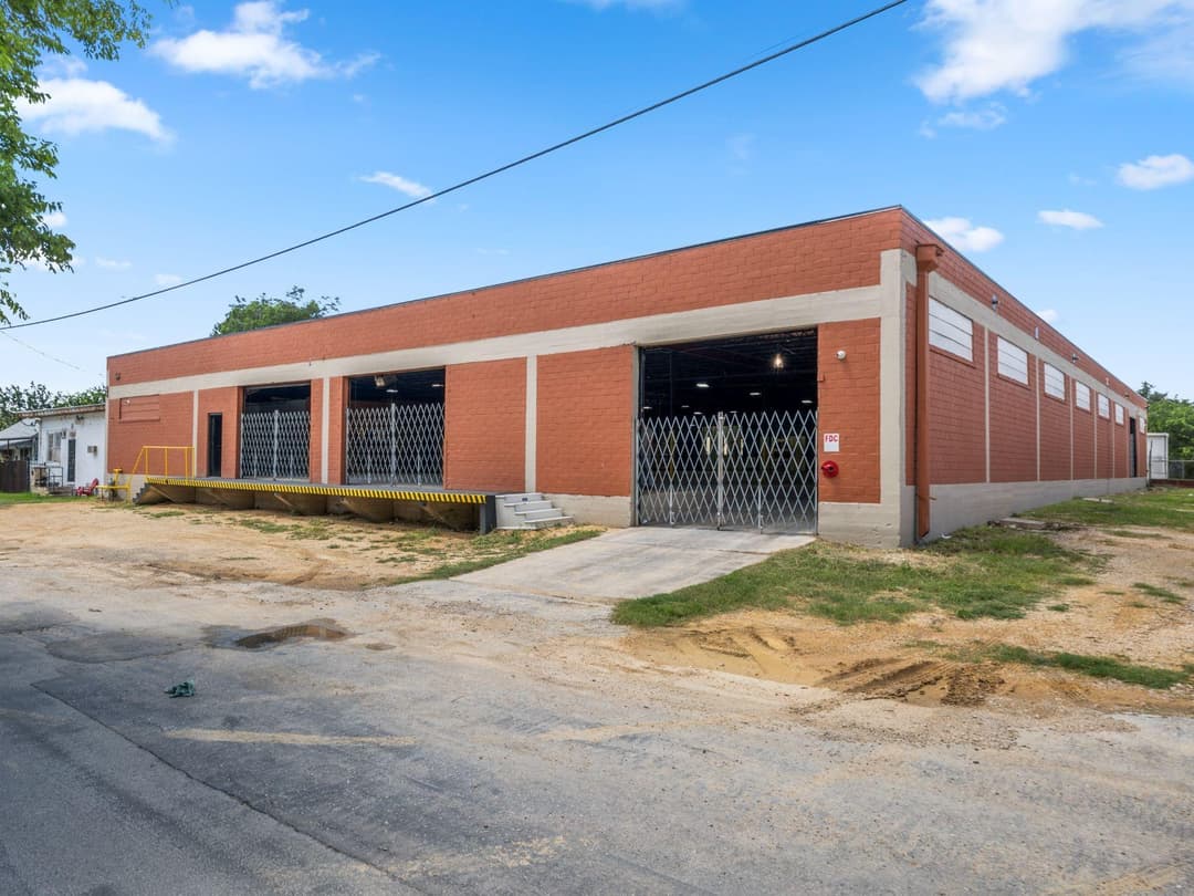 Image of 1027 Morales Street Property