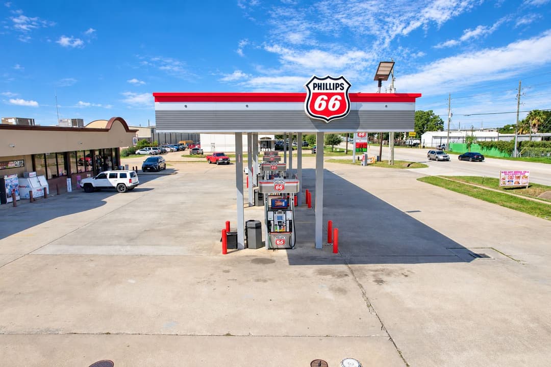 Image of Phillips 66 Property