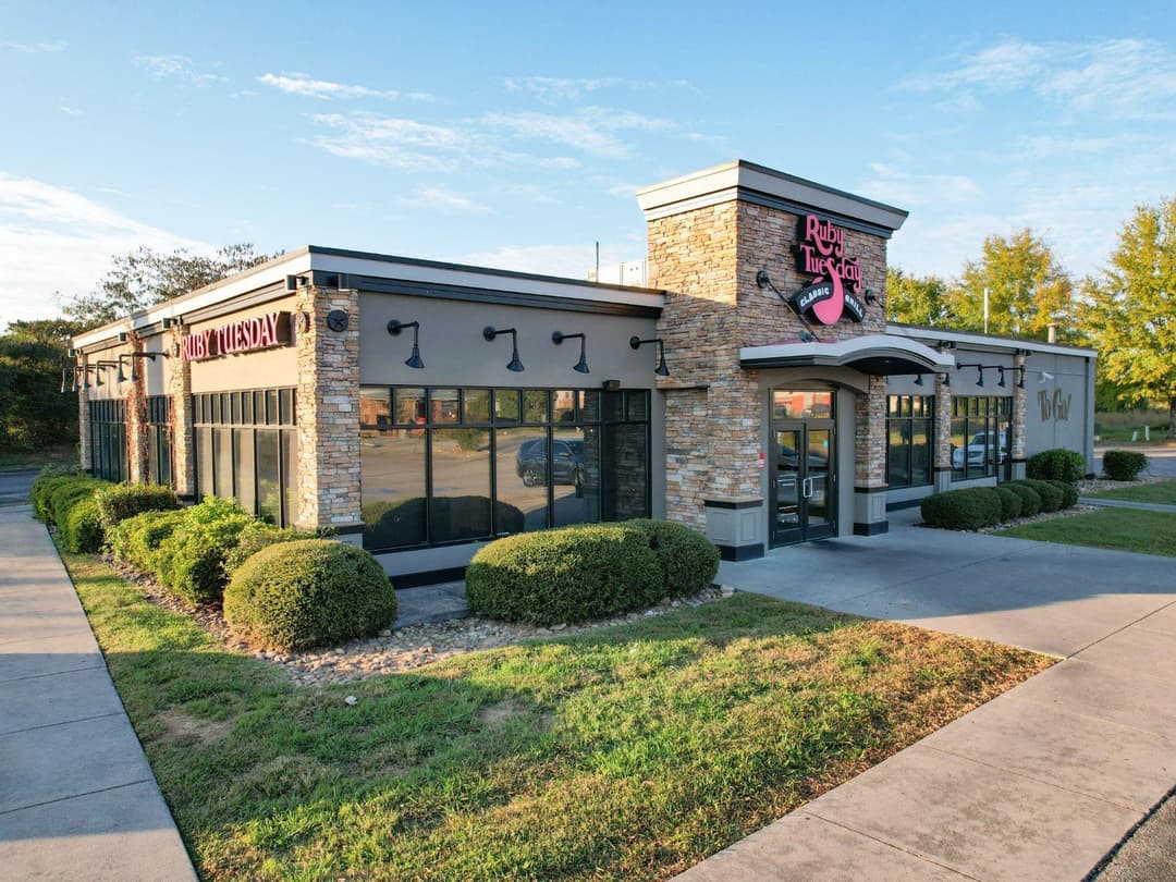Image of Ruby Tuesday Property