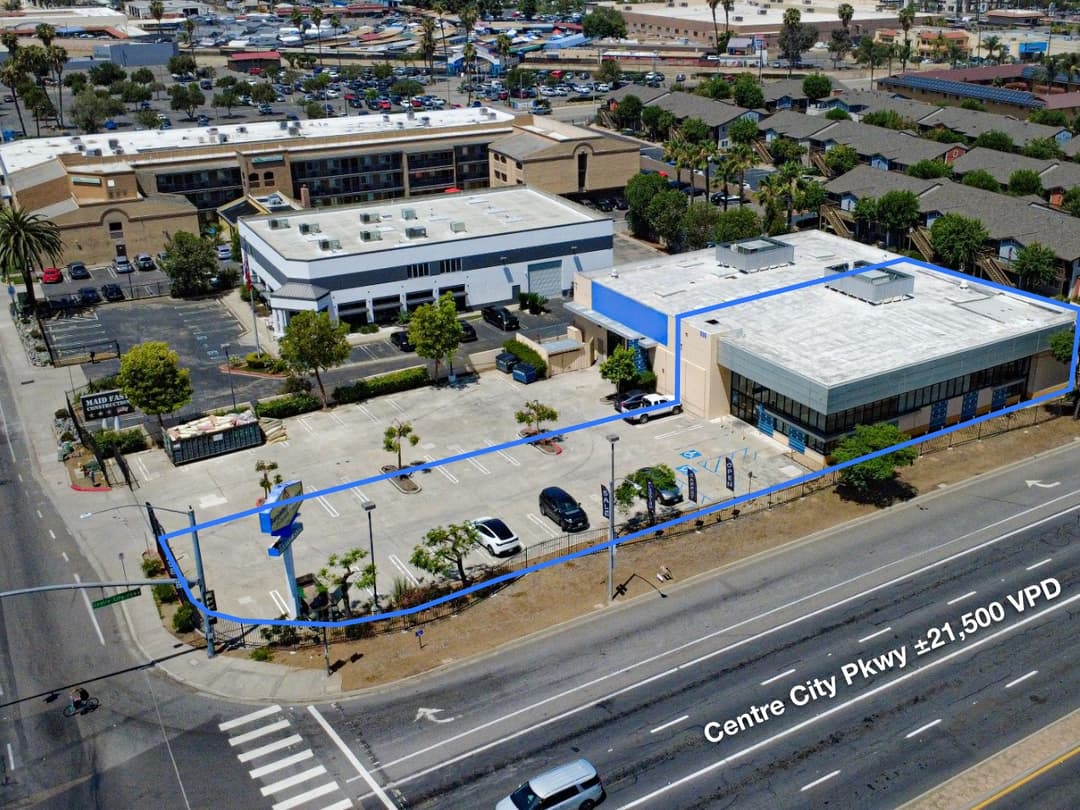 Image of 506 W Washington Ave Property