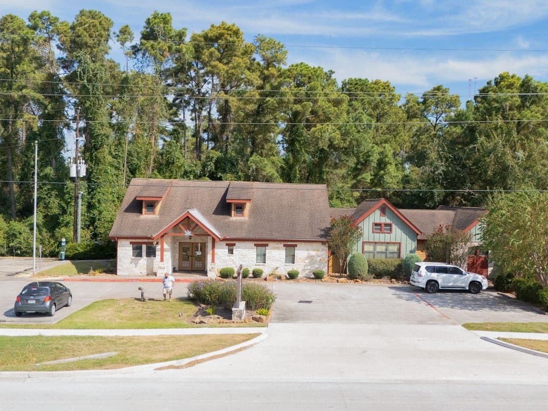 Image of Animal Hospital of Humble Property