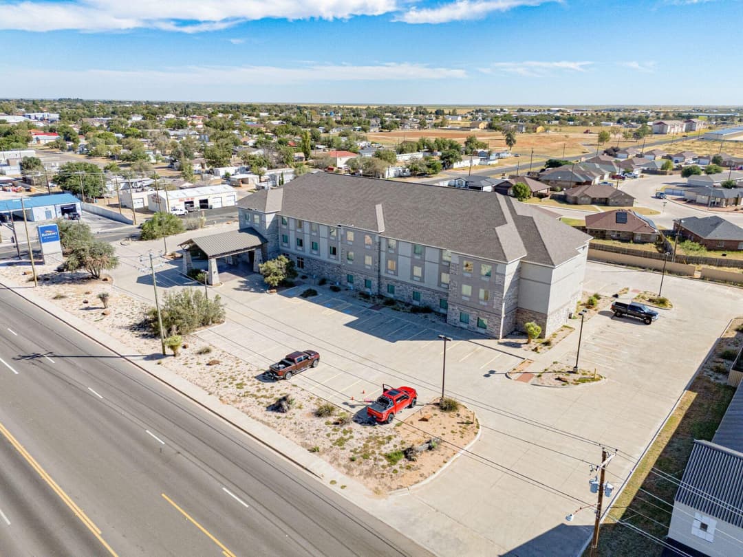 Image of Baymont Inn & Suites Property
