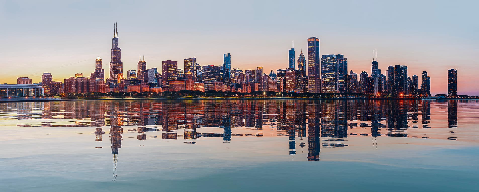 City skyline of Chicago, multifamily, Q3, 2026 market report blog image
